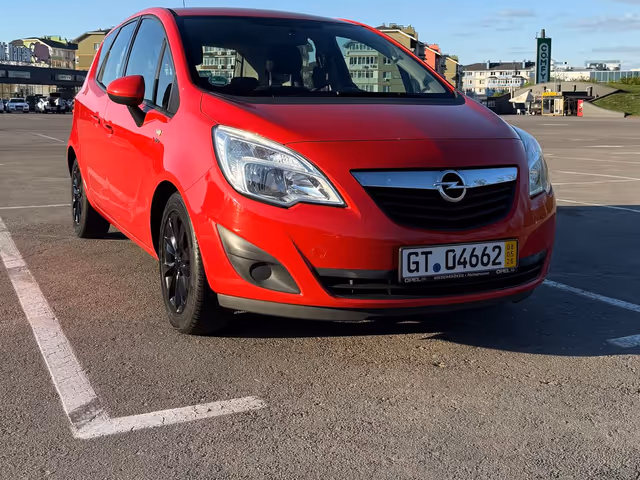 Opel Meriva - фото 1