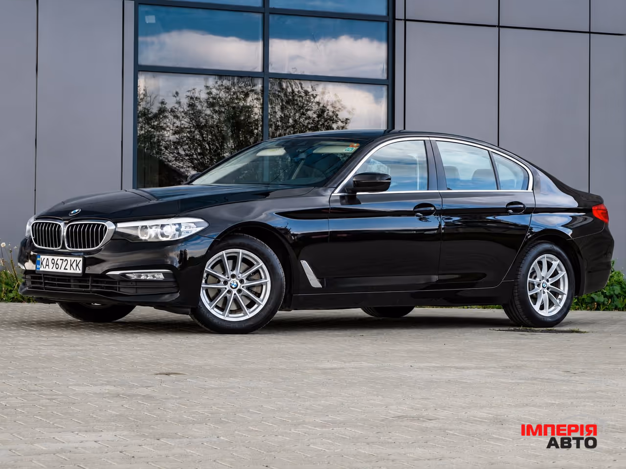 BMW 5 серії - фото 1