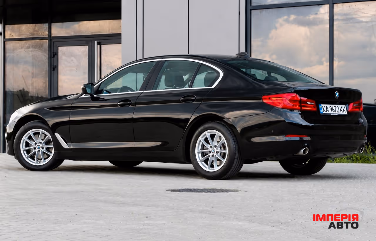 BMW 5 серії - фото 2