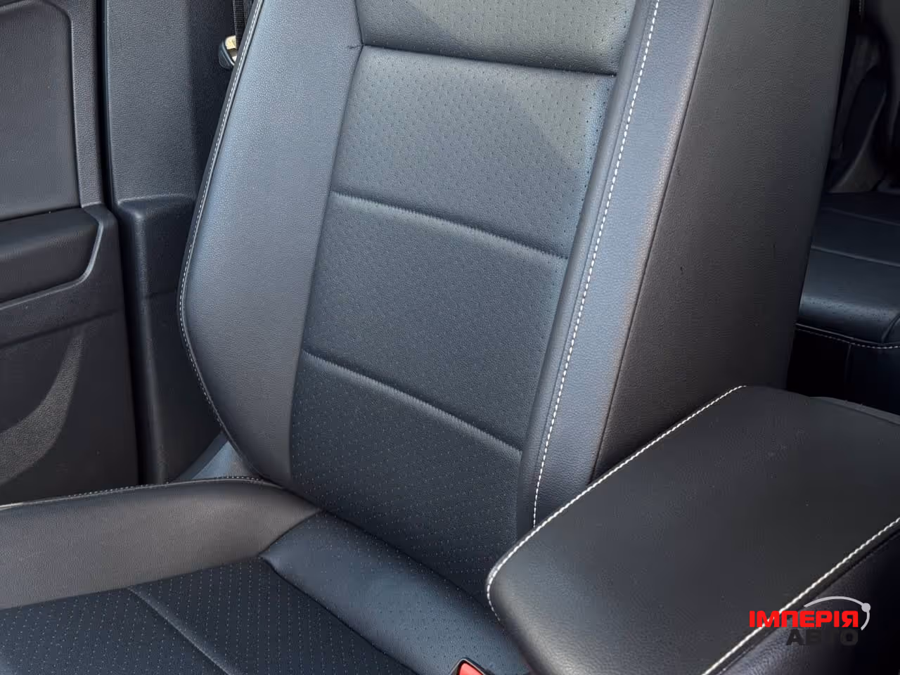 Volkswagen Tiguan - фото 35
