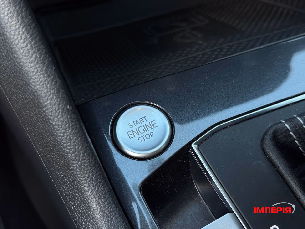 Volkswagen Tiguan - фото 44