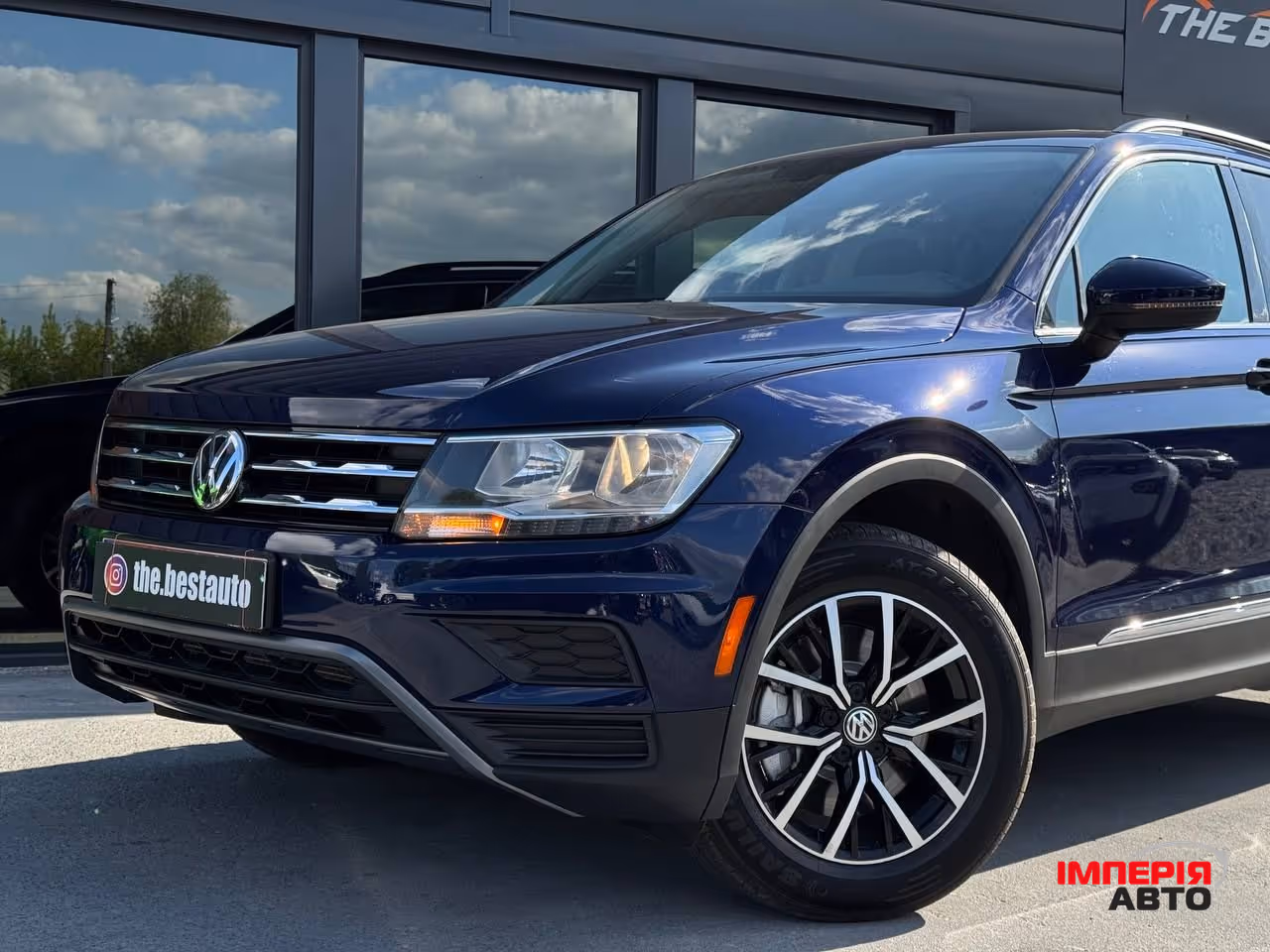 Volkswagen Tiguan - фото 4