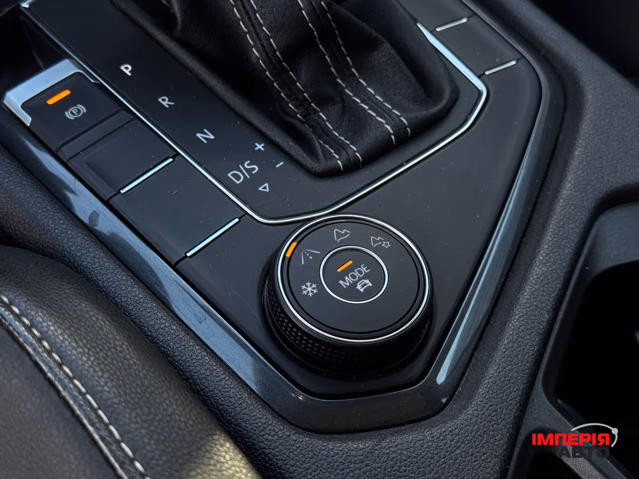 Volkswagen Tiguan - фото 33