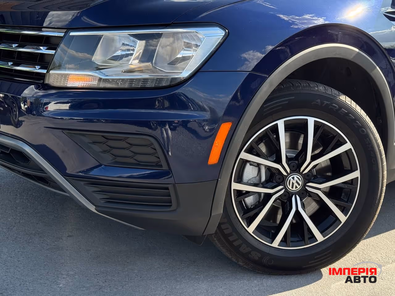 Volkswagen Tiguan - фото 5