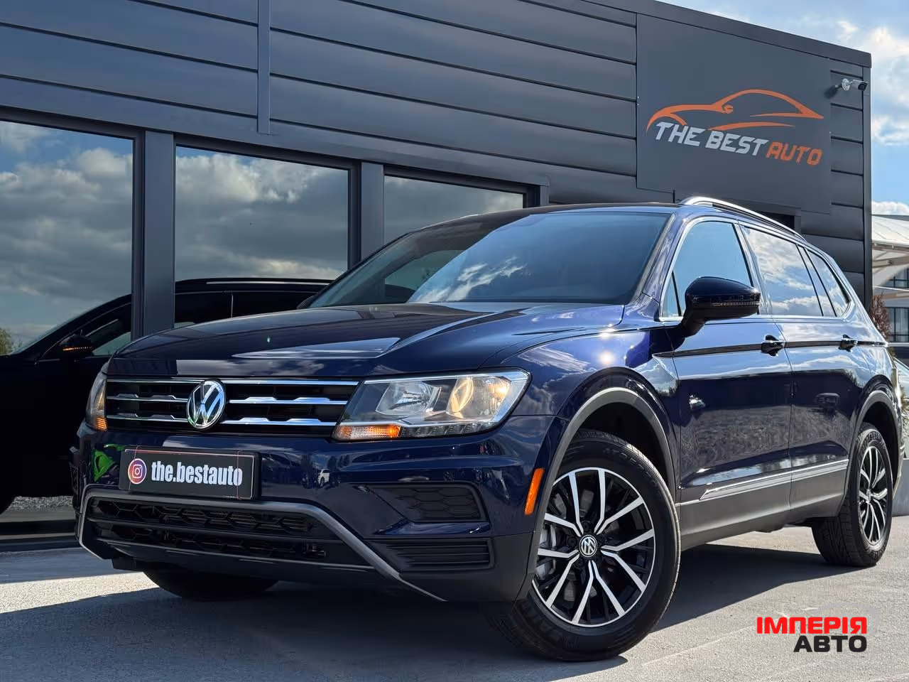 Volkswagen Tiguan - фото 2