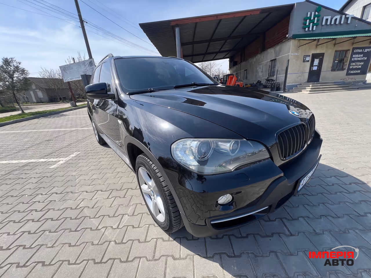 BMW X5 - фото 6
