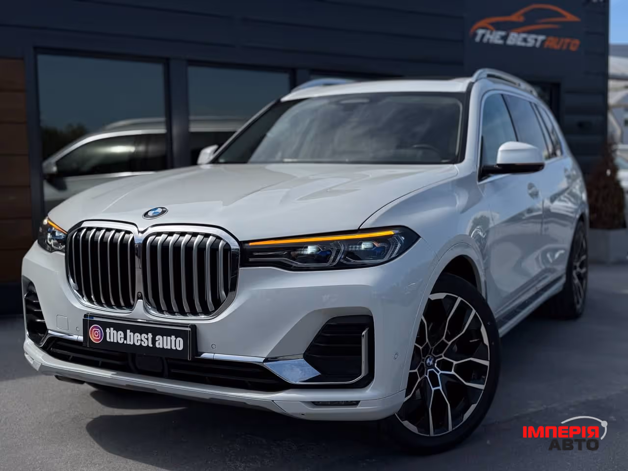 BMW X7 - фото 2