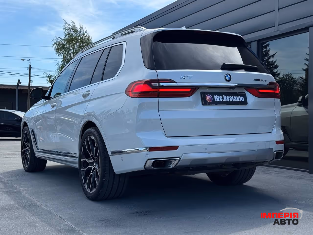 BMW X7 - фото 24