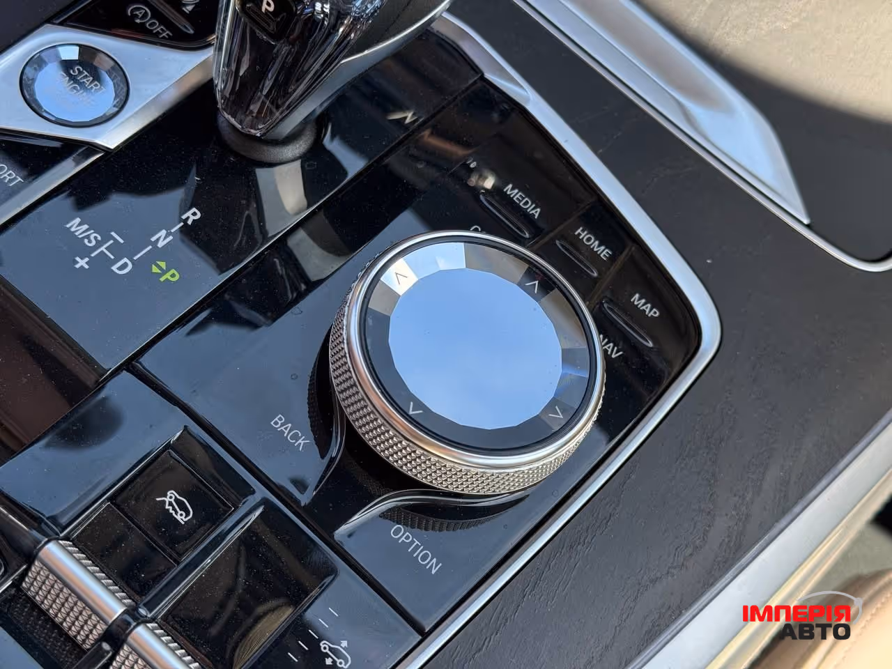 BMW X7 - фото 65