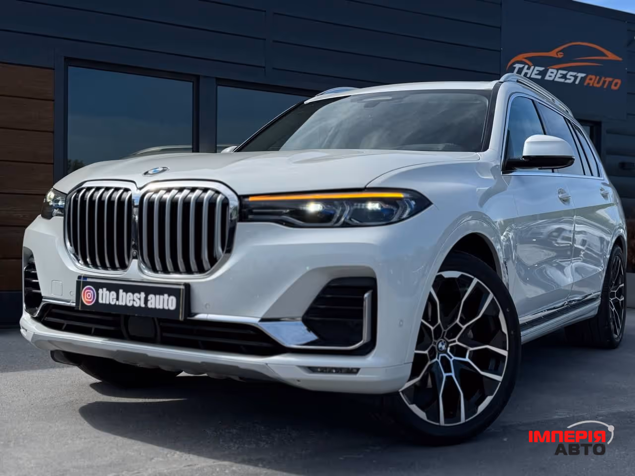 BMW X7 - фото 3