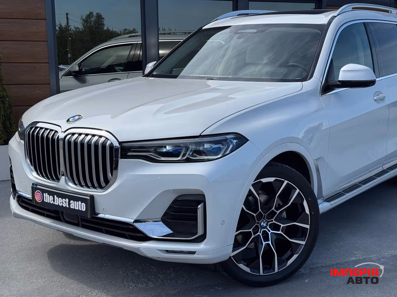 BMW X7 - фото 10