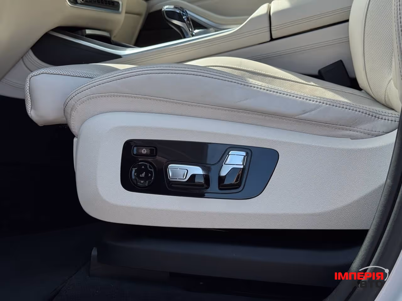 BMW X7 - фото 44