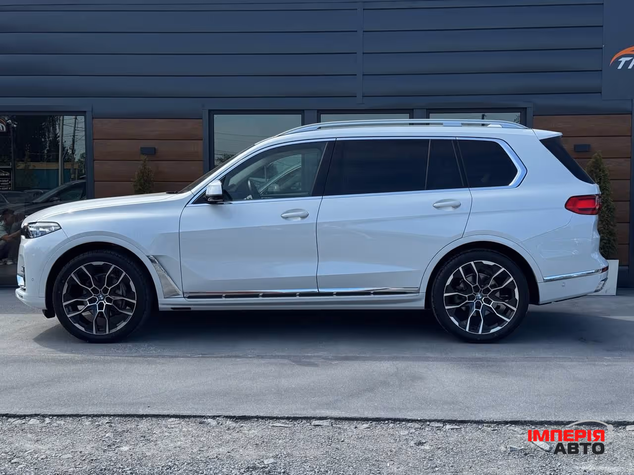 BMW X7 - фото 21