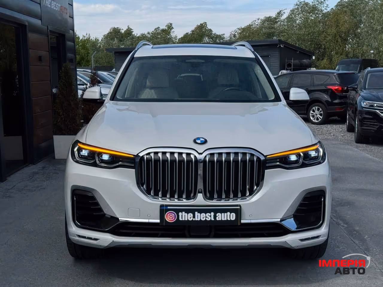 BMW X7 - фото 15