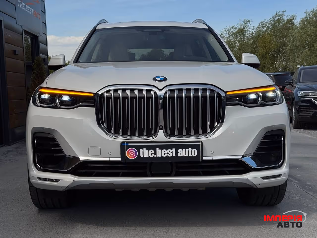 BMW X7 - фото 17