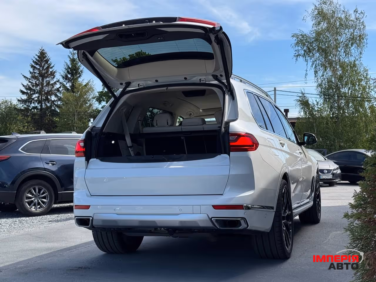 BMW X7 - фото 30