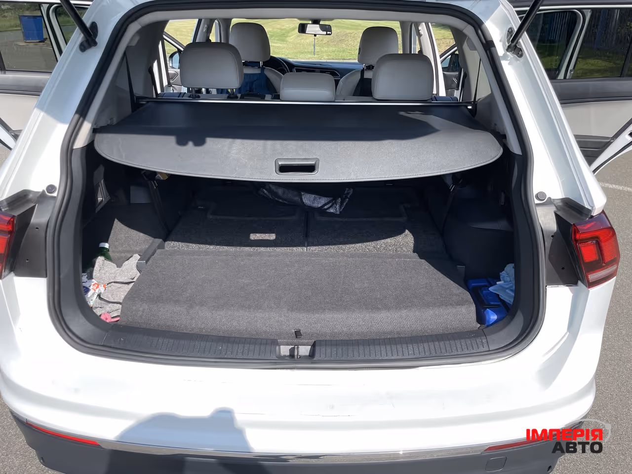 Volkswagen Tiguan - фото 8