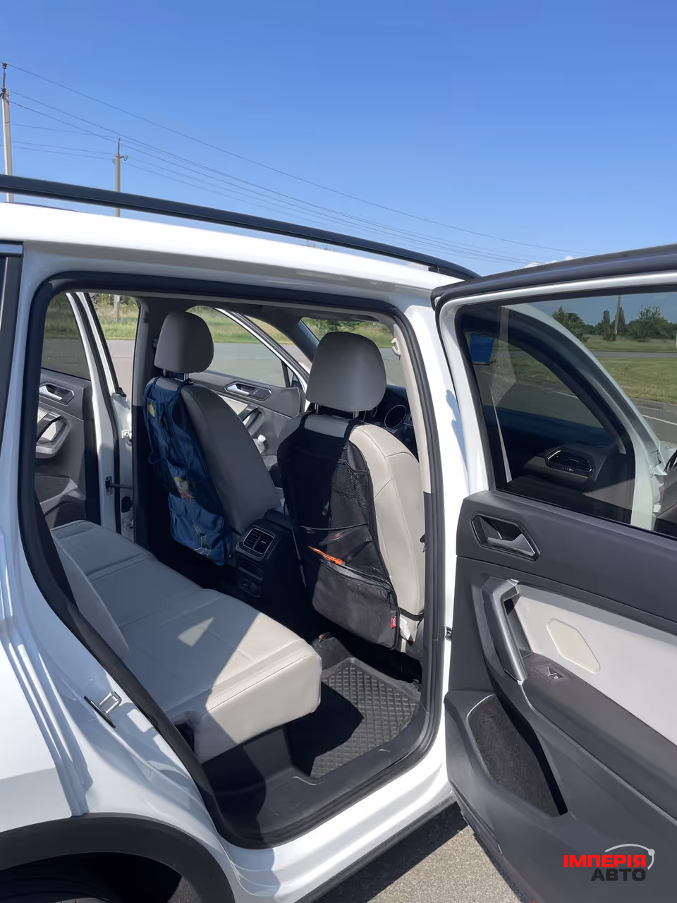 Volkswagen Tiguan - фото 13