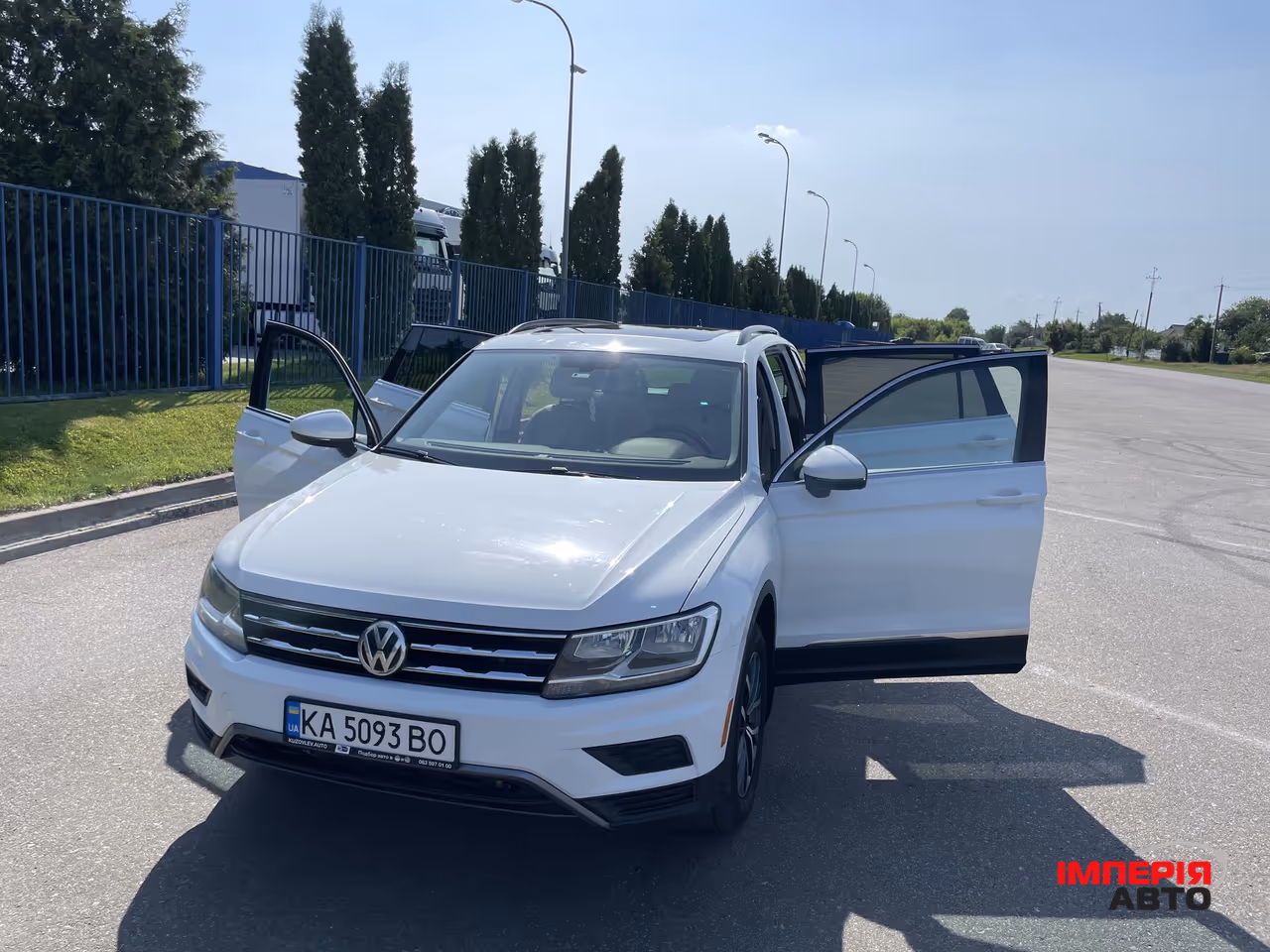 Volkswagen Tiguan - фото 17