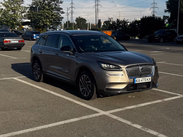 Lincoln Corsair - фото 3