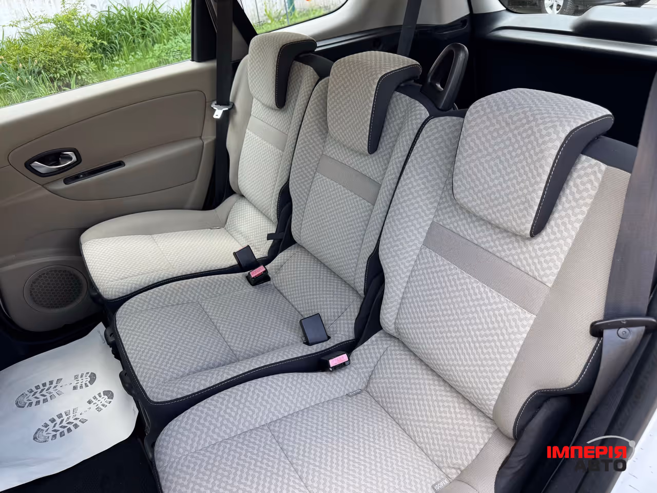 Renault Scenic - фото 30