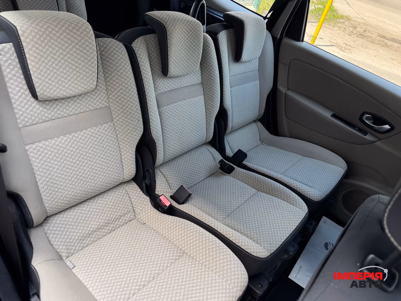 Renault Scenic - фото 5