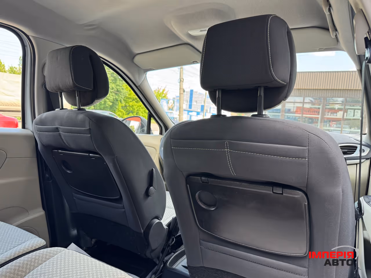Renault Scenic - фото 40