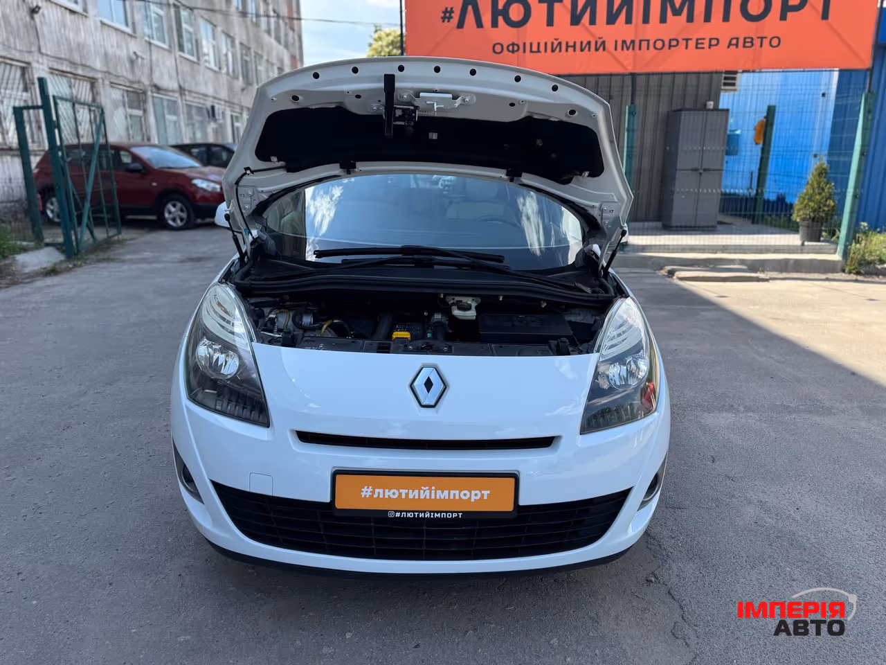 Renault Scenic - фото 49