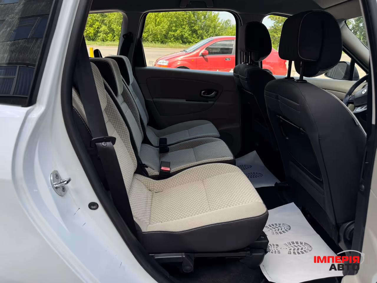 Renault Scenic - фото 38