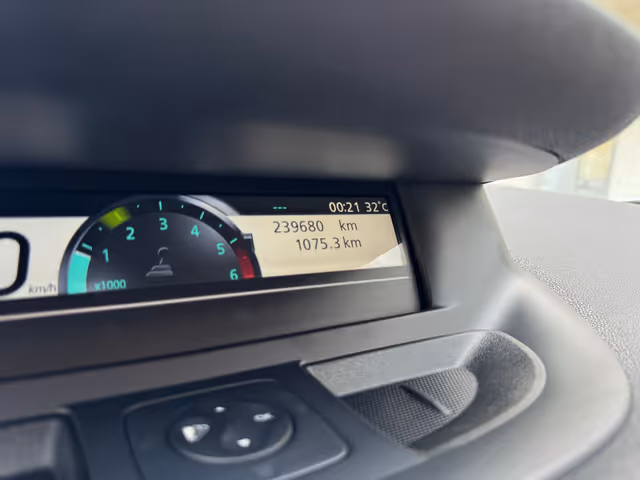 Renault Scenic - фото 2