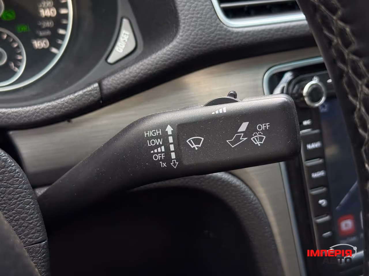 Volkswagen Passat - фото 31