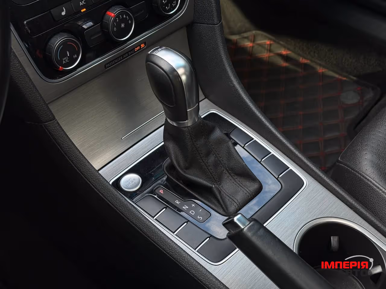 Volkswagen Passat - фото 34