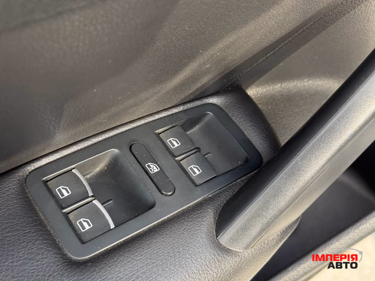 Volkswagen Passat - фото 22