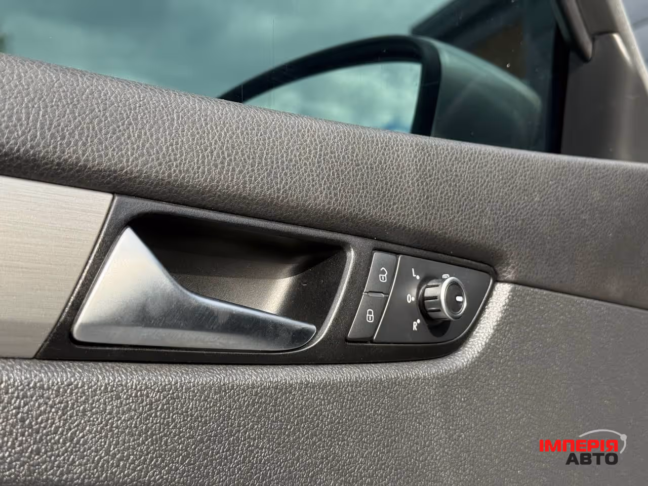 Volkswagen Passat - фото 21
