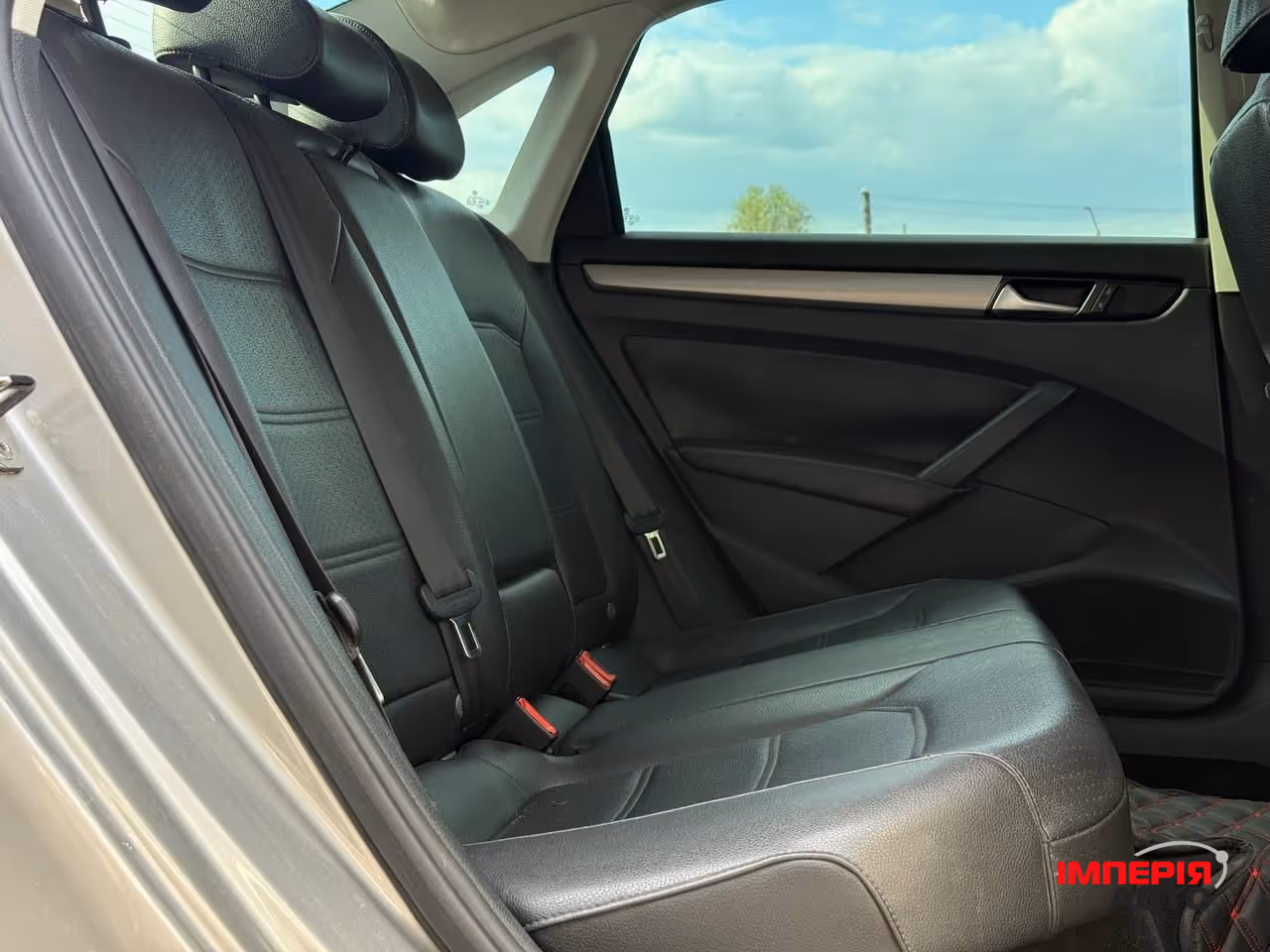 Volkswagen Passat - фото 50