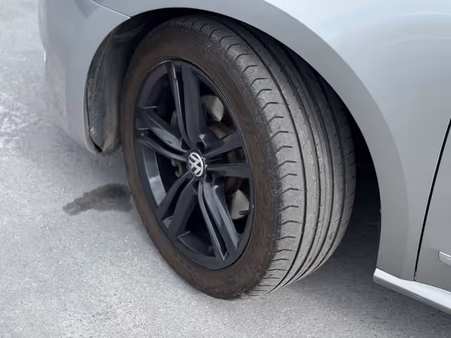 Volkswagen Passat - фото 5