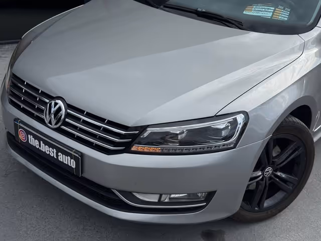 Volkswagen Passat - фото 4