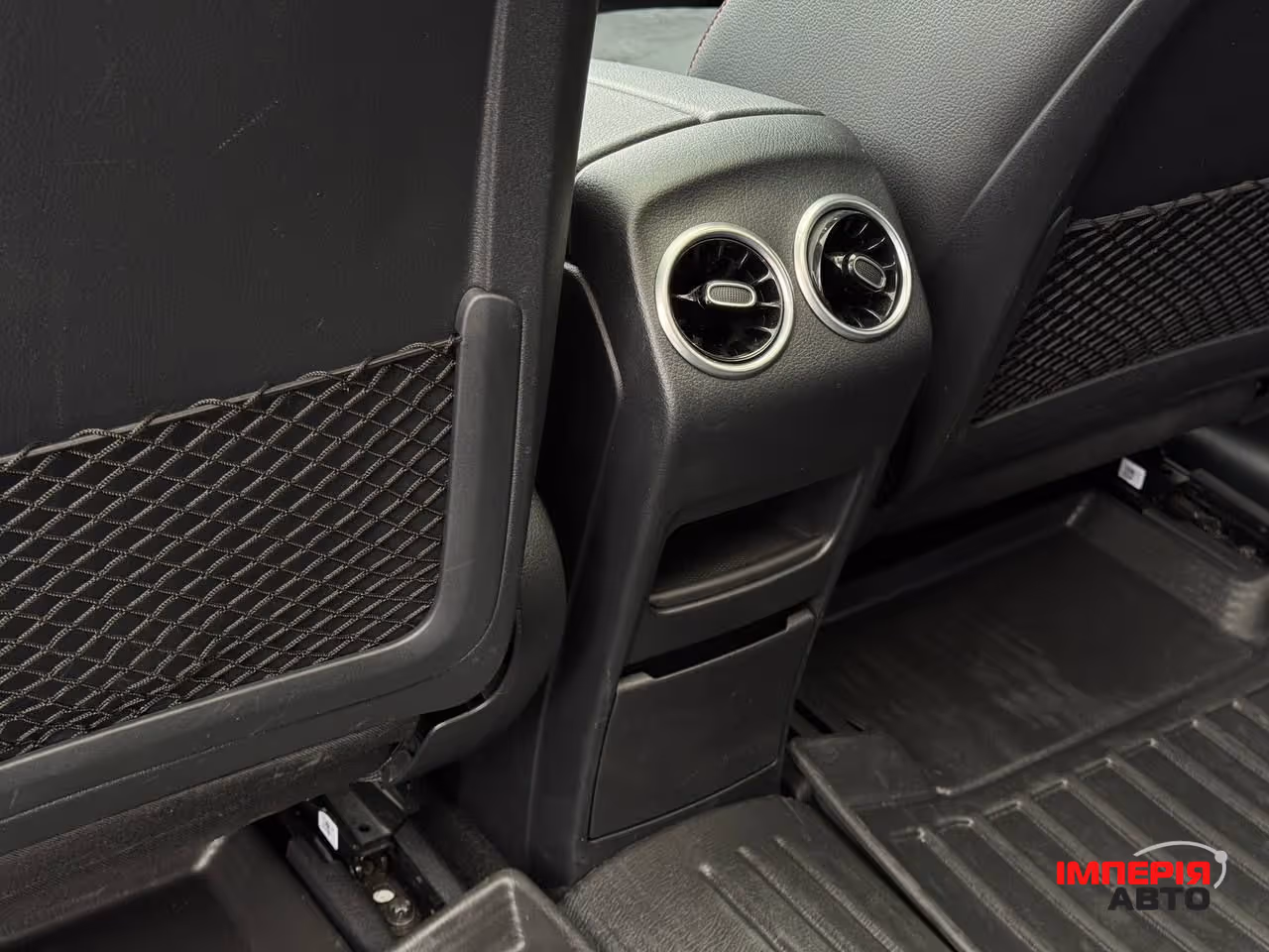 Mercedes-Benz EQB - фото 47