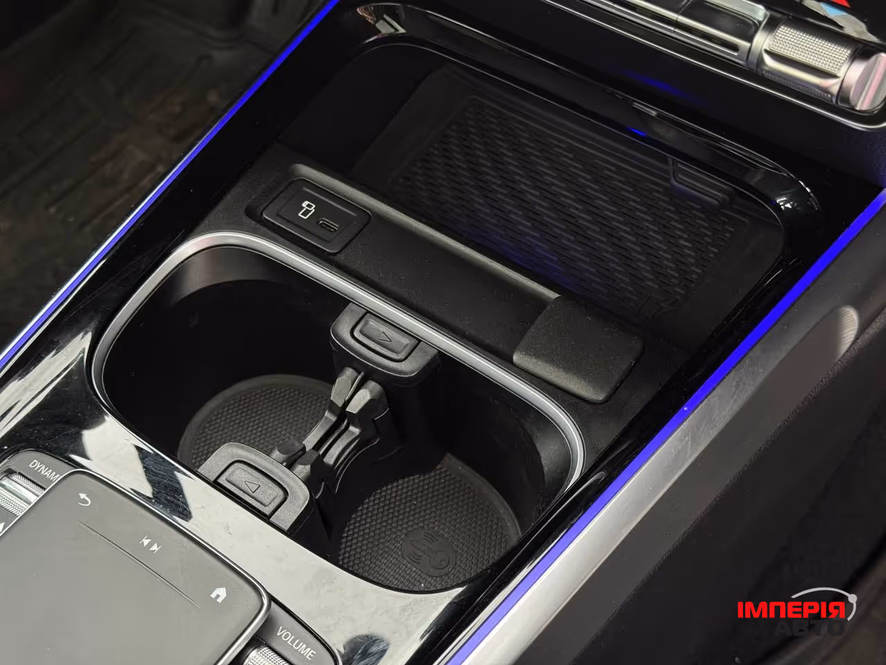 Mercedes-Benz EQB - фото 71