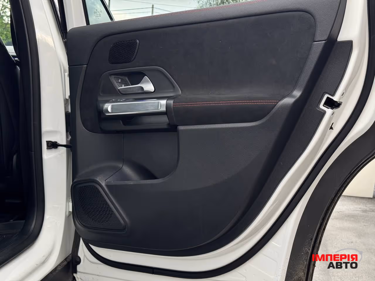 Mercedes-Benz EQB - фото 58