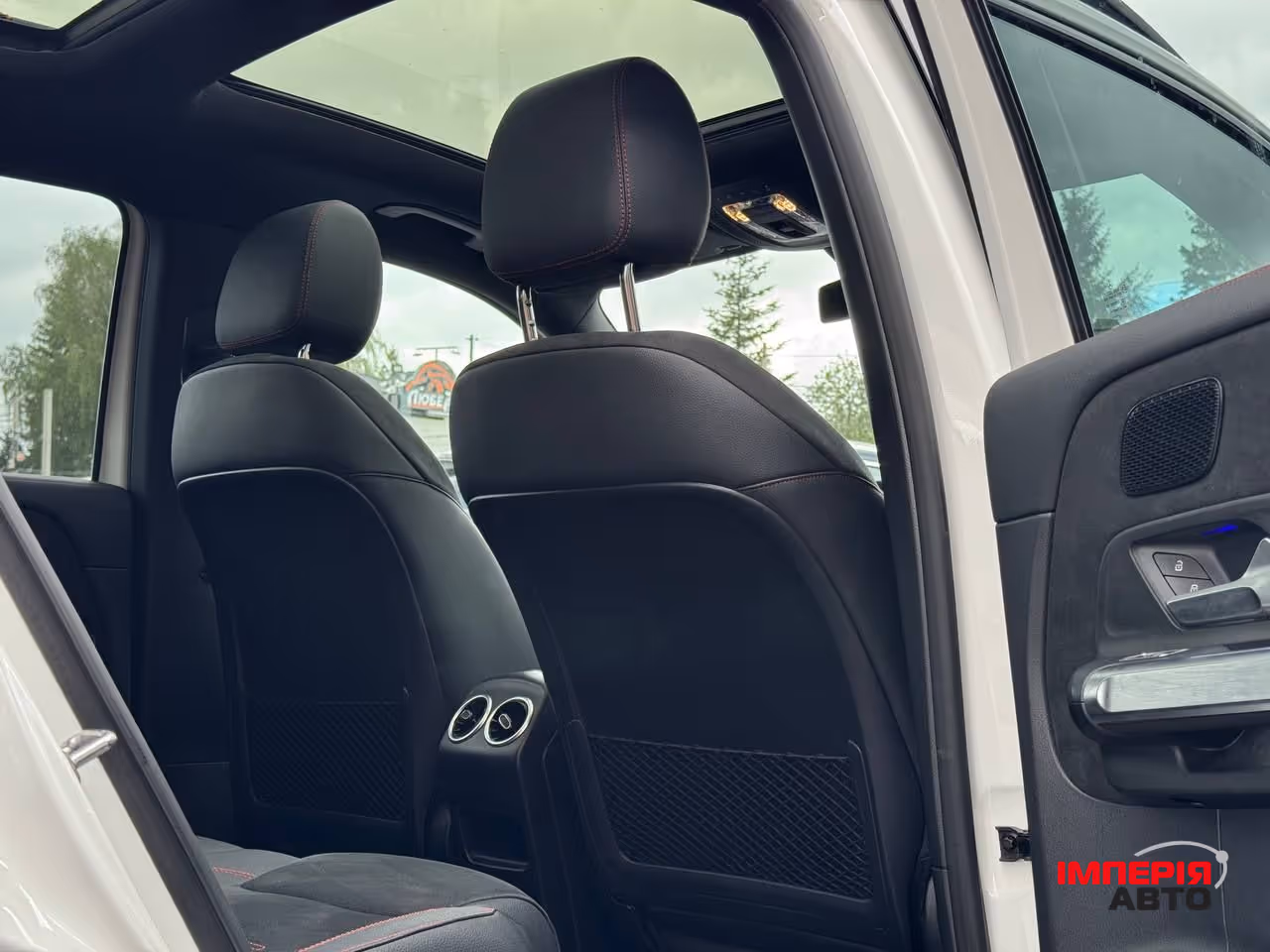 Mercedes-Benz EQB - фото 59