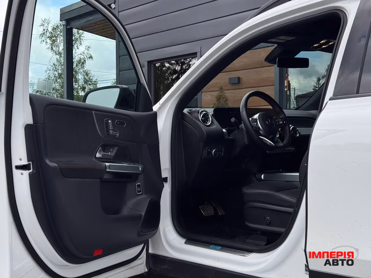 Mercedes-Benz EQB - фото 15