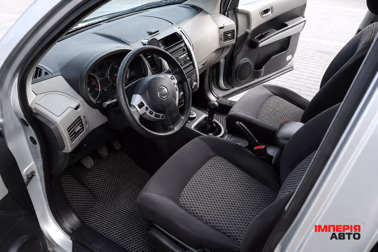 Nissan X-Trail - фото 8