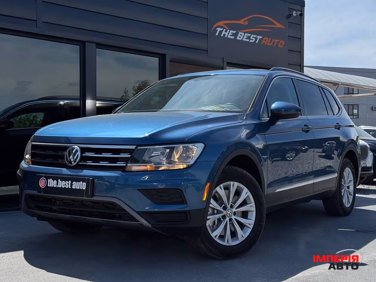 Volkswagen Tiguan - фото 1
