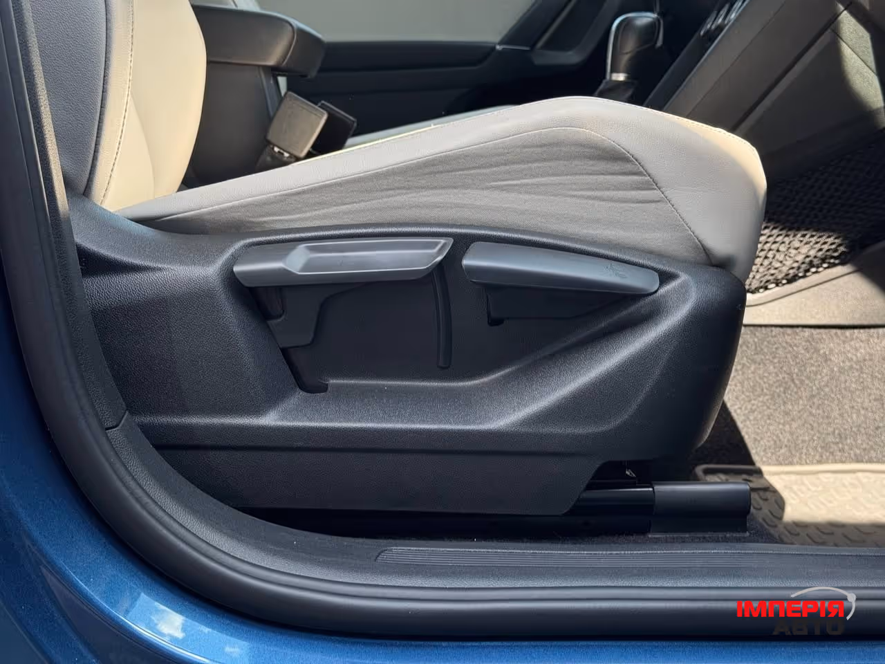 Volkswagen Tiguan - фото 64