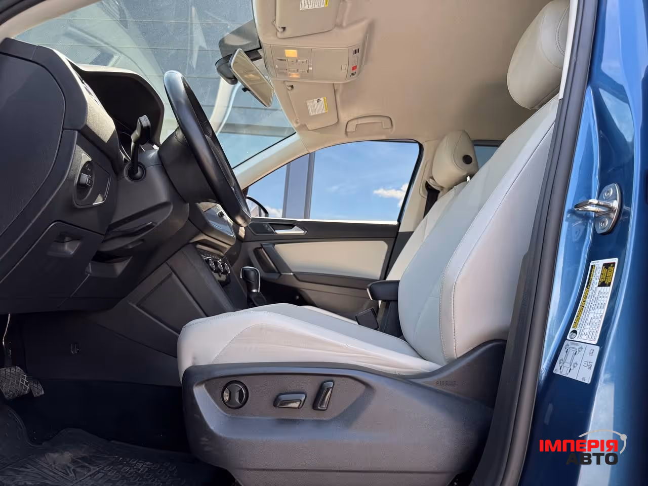Volkswagen Tiguan - фото 27
