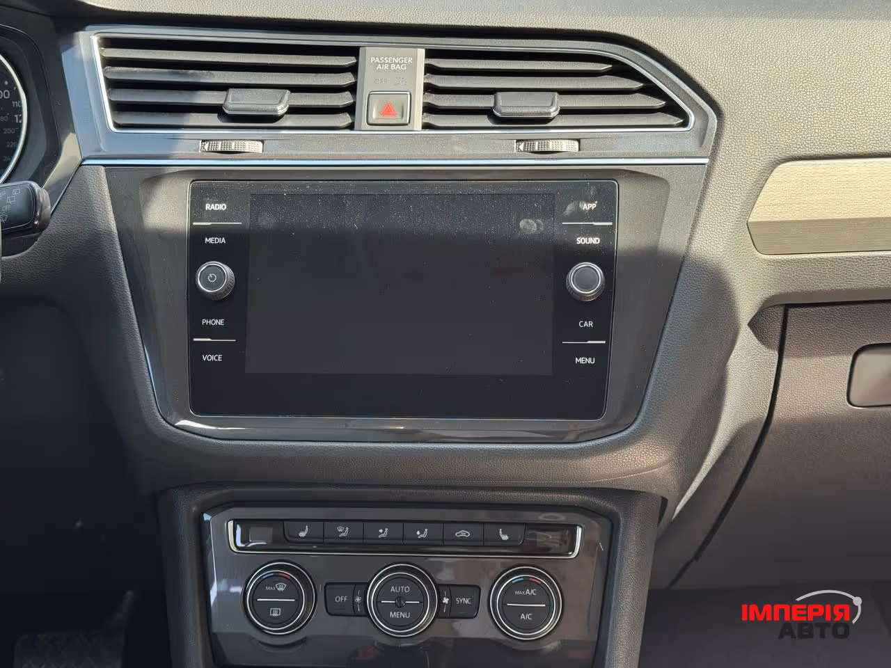 Volkswagen Tiguan - фото 53