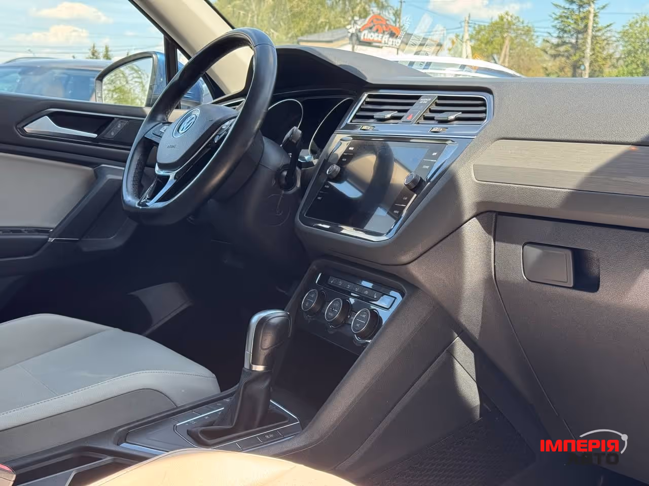 Volkswagen Tiguan - фото 68