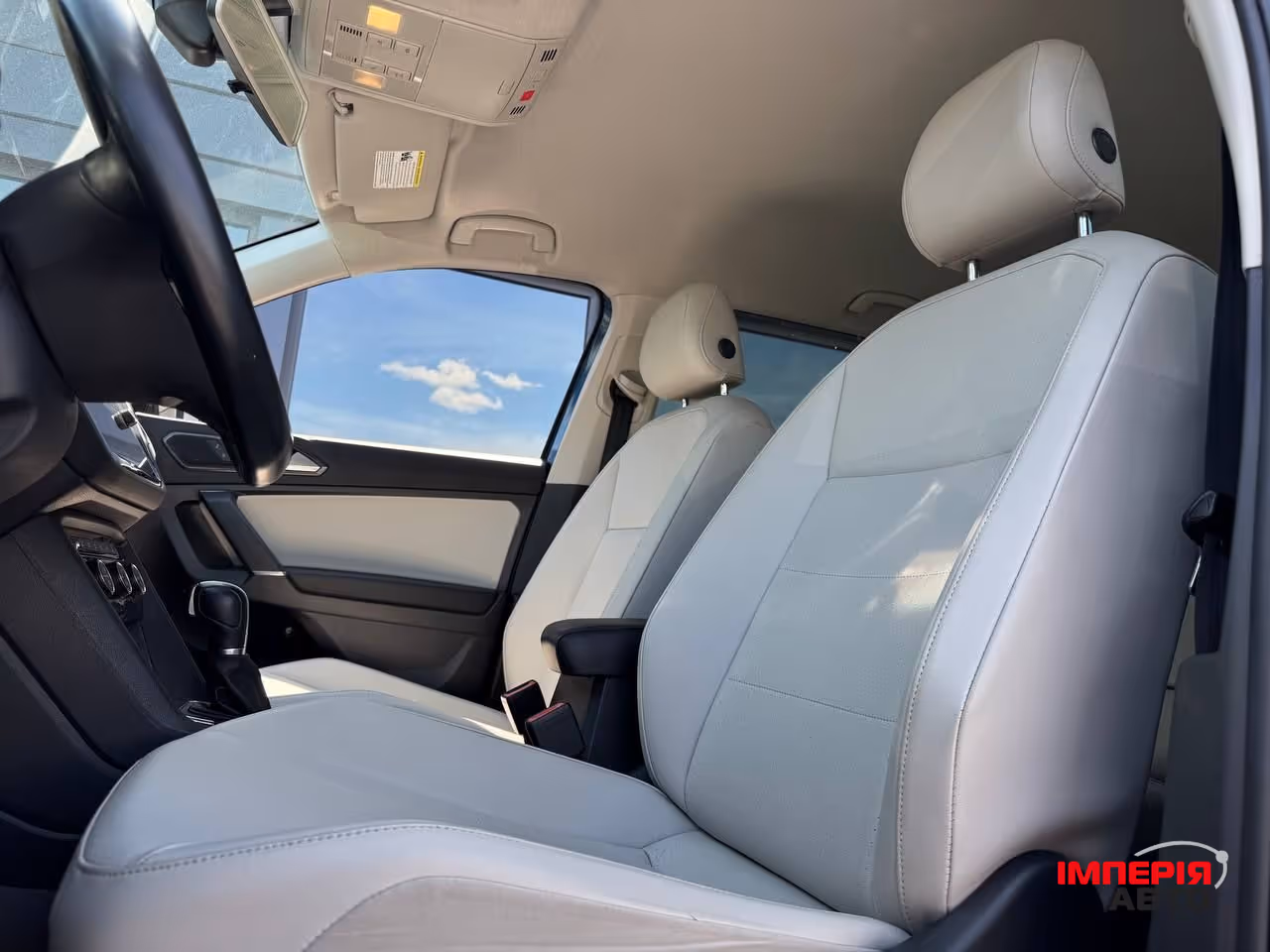 Volkswagen Tiguan - фото 28