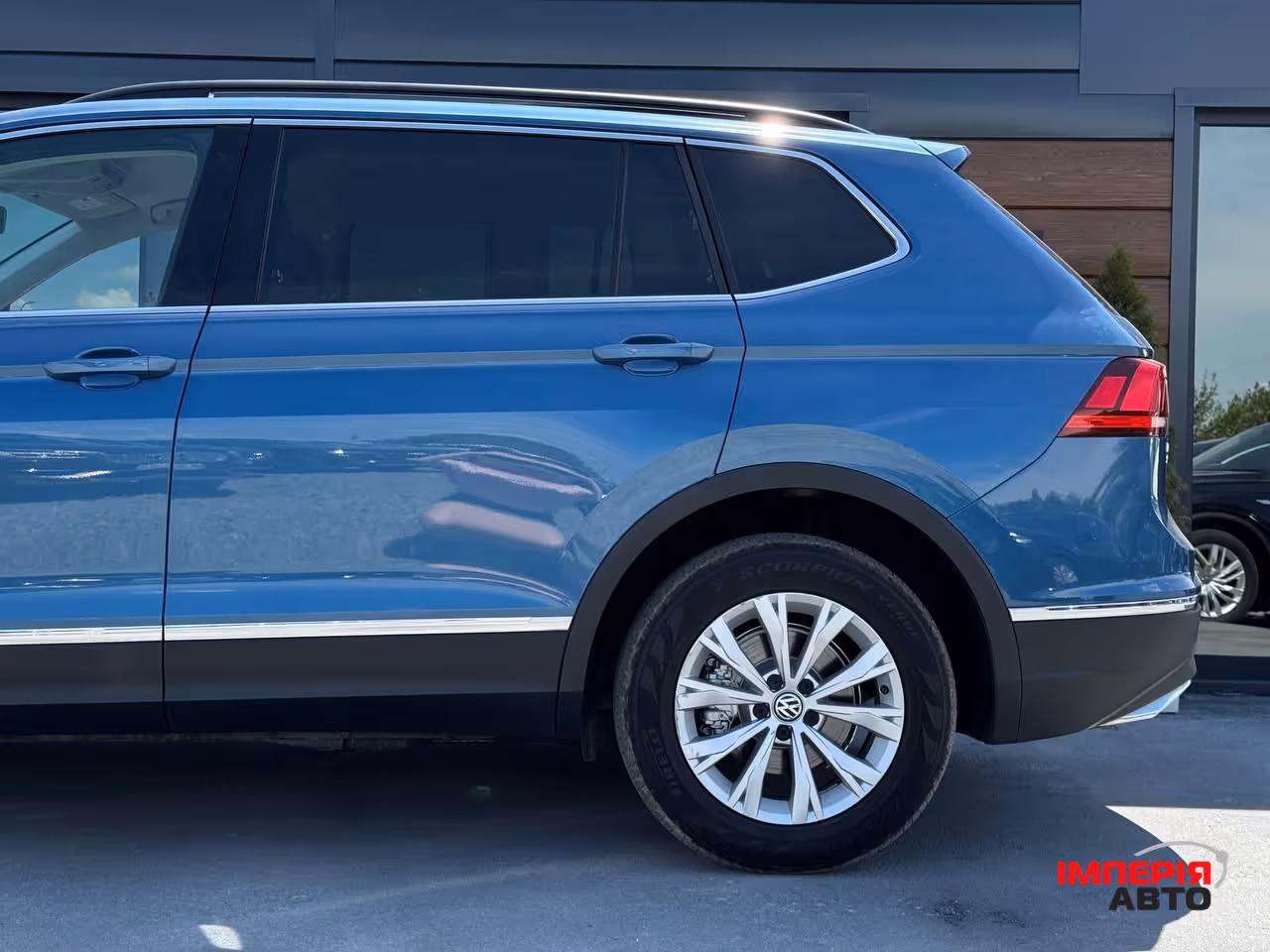 Volkswagen Tiguan - фото 13